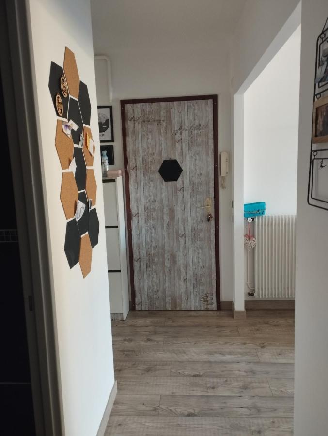 Charmant Appartement 3 Pieces Mandelieu Εξωτερικό φωτογραφία